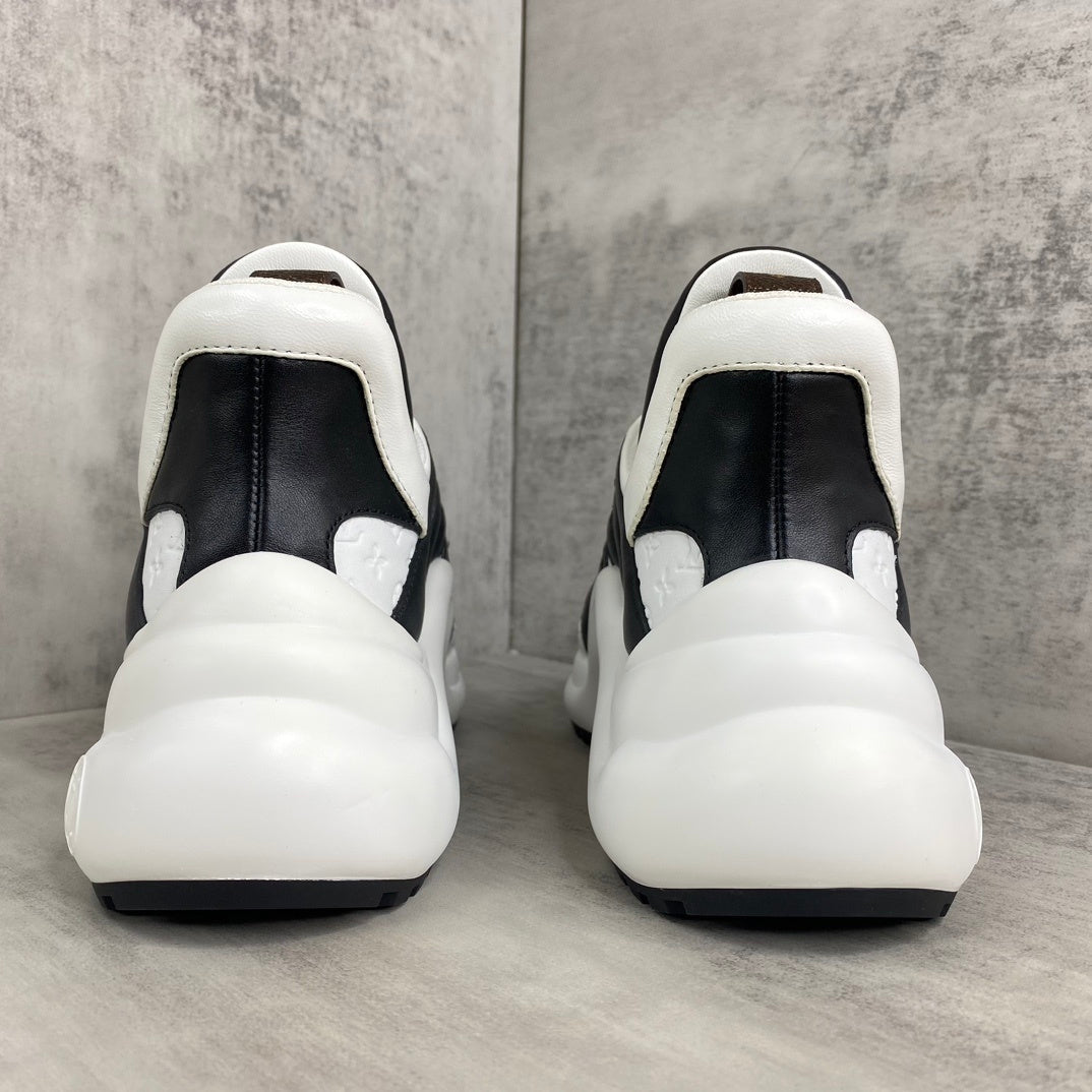 Louis Vuitton Arklight "White-Black"