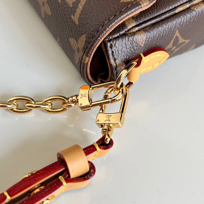 Louis Vuitton Wallet On Chain Ivy "Monogram"
