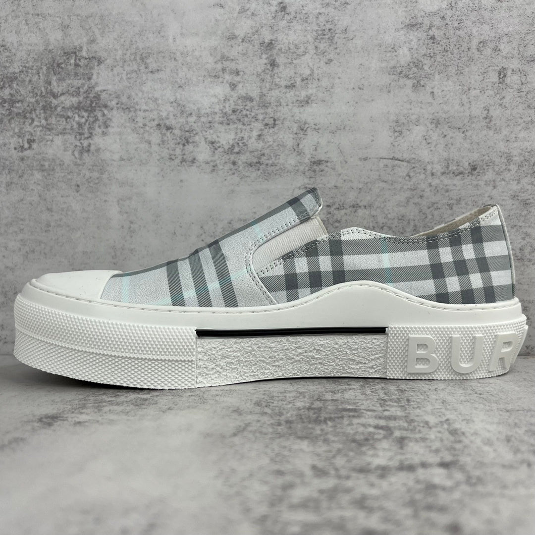 Burberry Slip-On "Grey"
