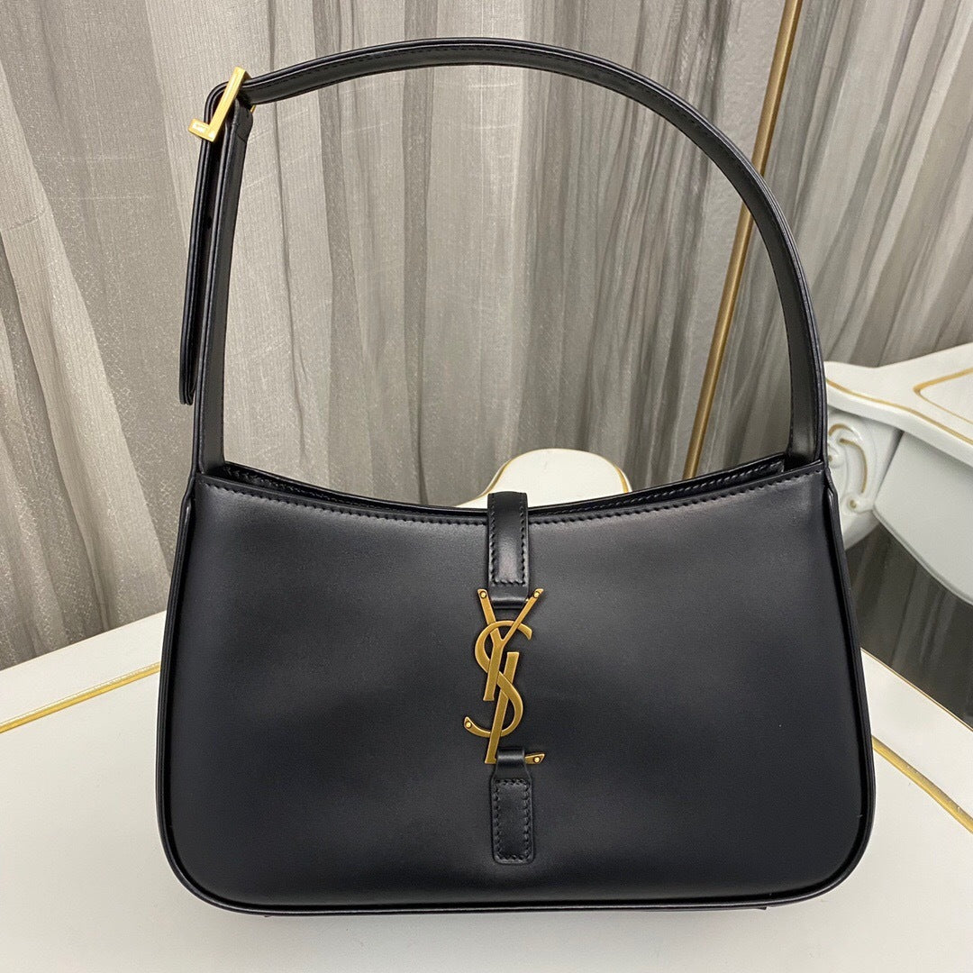 Saint Laurent le 5 à 7 in Smooth Leather