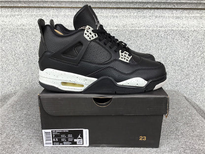 Air Jordan 4 Retro LS "Oreo"