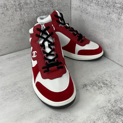 Chanel 22P High-Top "White-Red"