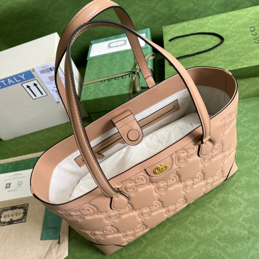 Gucci GG Matelassé Medium Tote