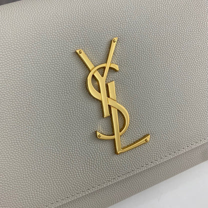Saint Laurent Kate Medium in Grain De Poudre Embossed Leather