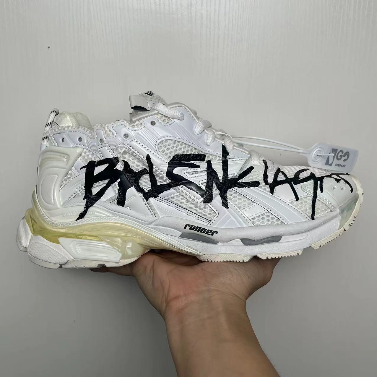Balenciaga Runner "White Graffiti"