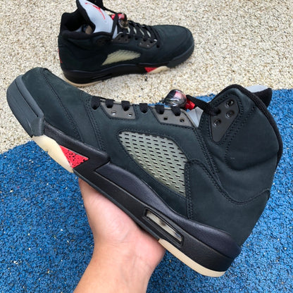 Air Jordan 5 Retro Gore-Tex "Off-Noir"