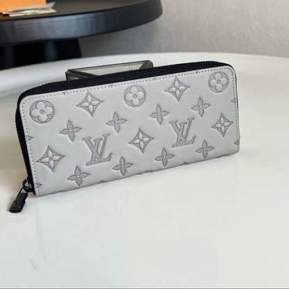 Louis Vuitton Zippy Wallet "Shadow Leather"