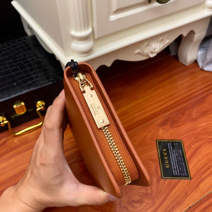 Gucci Smooth Calfskin Zip Around Wallet