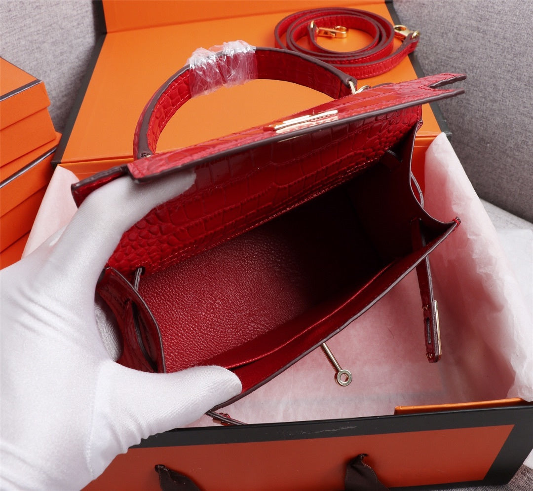 Hermès Aligator Leather Mini Kelly 20