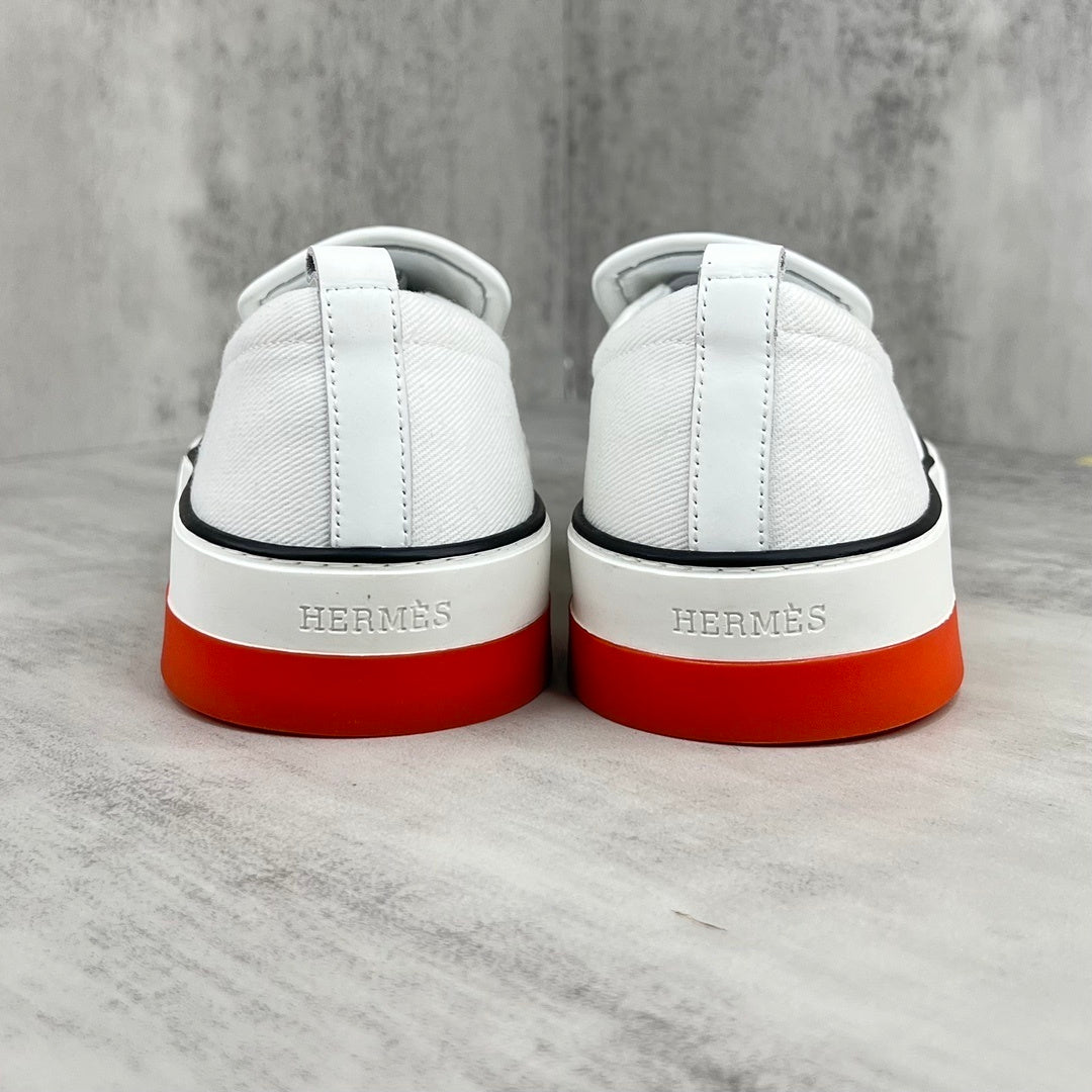 Hermes Gliss Slip-On "White"