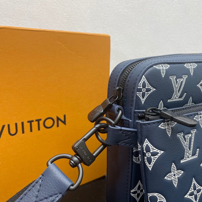 Louis Vuitton Trio Messenger