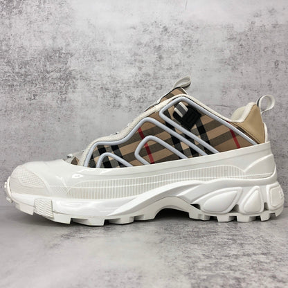 Burberry Arthur "White-Vintage"