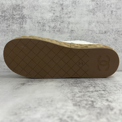 Chanel Tweed "White-Black"