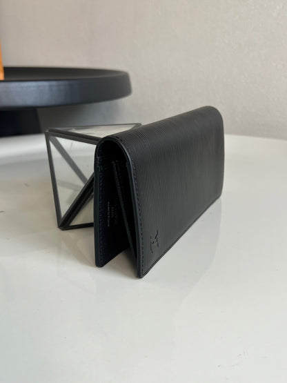 Louis Vuitton Brazza Wallet "Epi Leather"