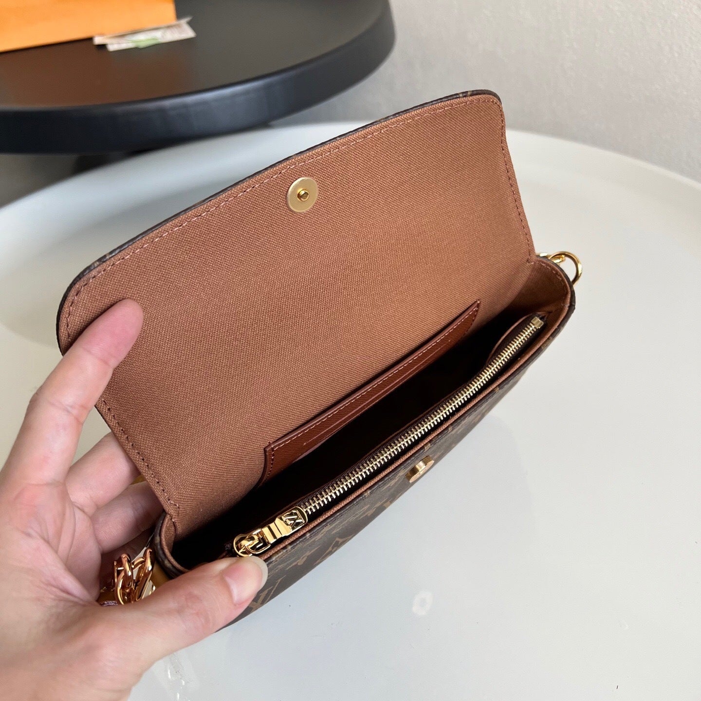 Louis Vuitton Wallet On Chain Ivy "Monogram"