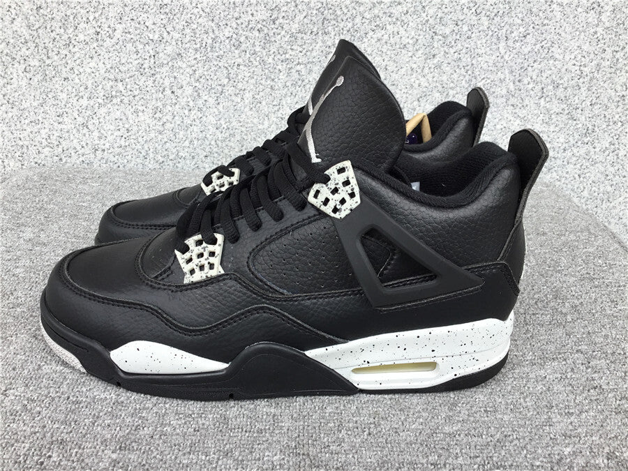 Air Jordan 4 Retro LS "Oreo"
