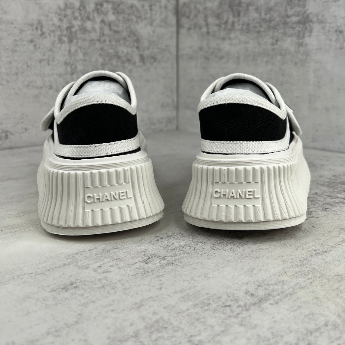 Chanel Single Strap "Black-White"