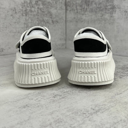 Chanel Single Strap "Black-White"