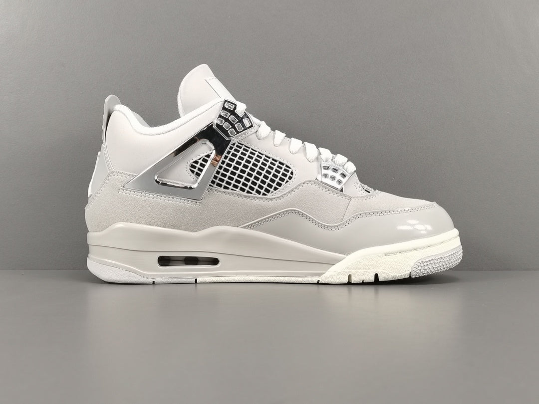 Air Jordan 4 "Frozen Moments"
