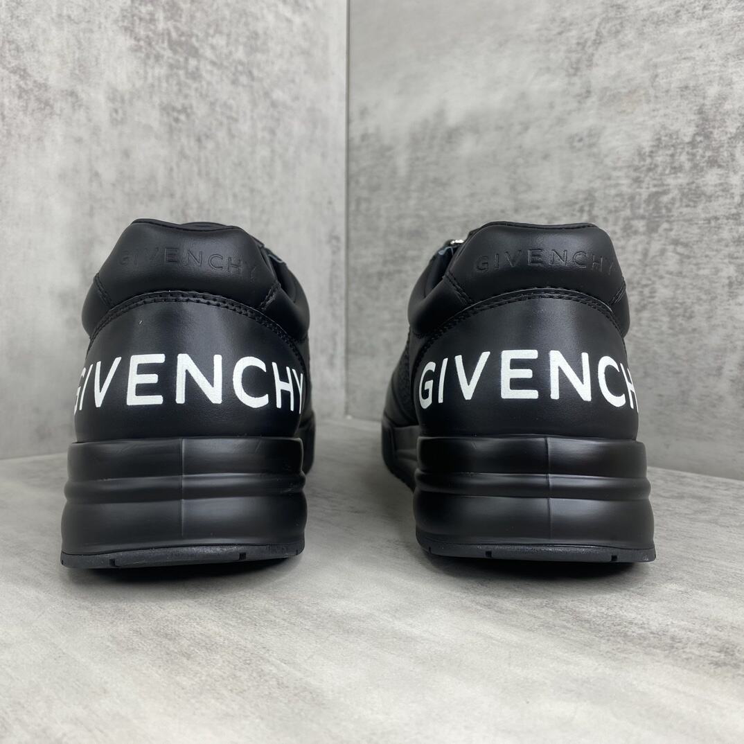 Givenchy Low-Top G4 "Black-White Logo"