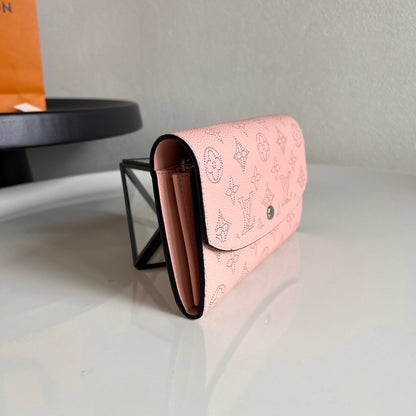 Louis Vuitton iris Wallet "Magnolia Mahina Leather"