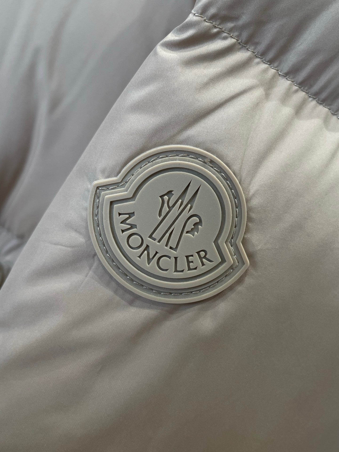 Moncler Tarn Down Jacket "Beige"