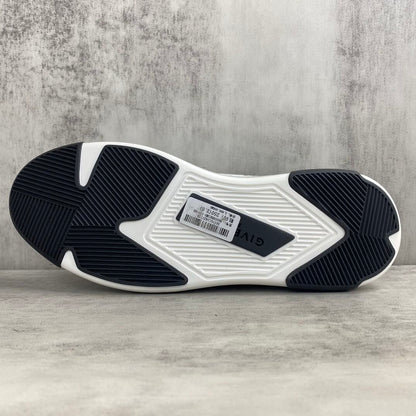 Givenchy Low-Top "Black-White Print"