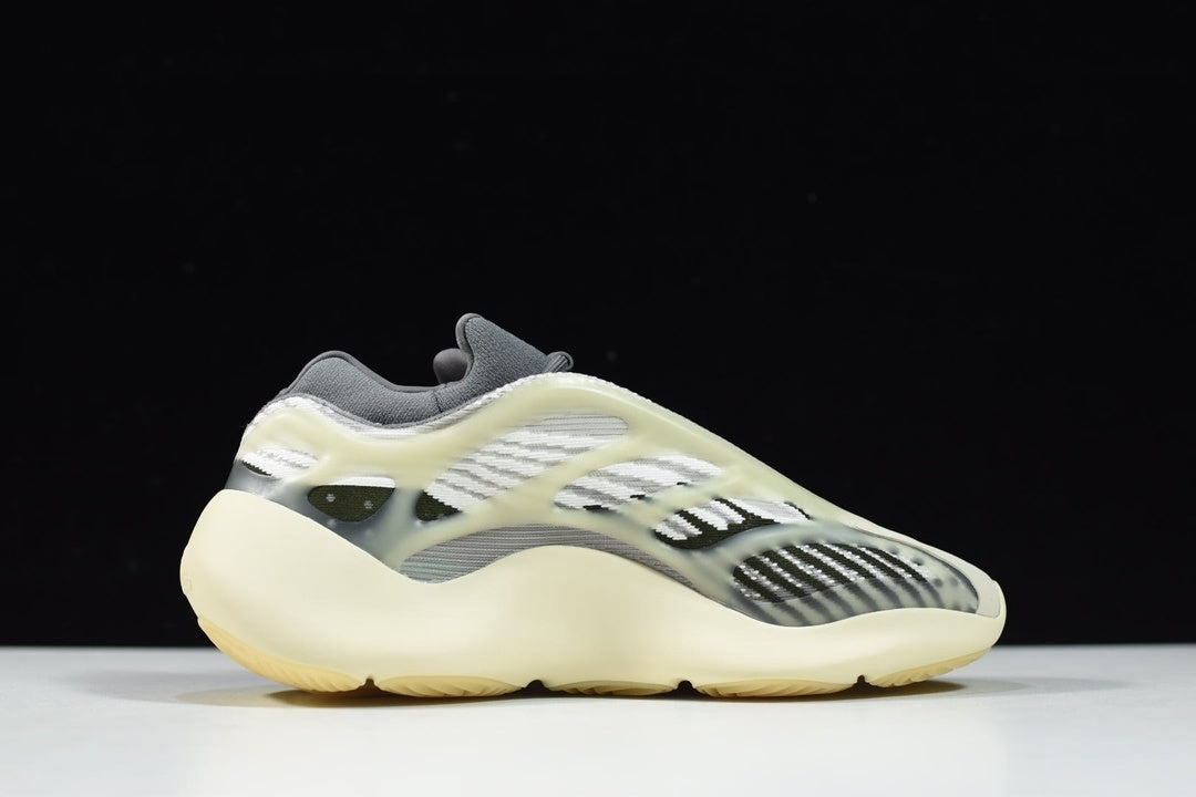 Yeezy 700 V3 "Fade Salt"