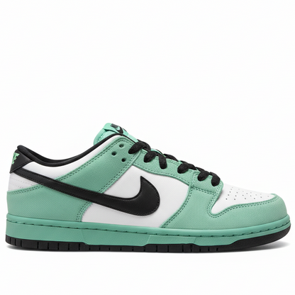 Nike Dunk SB Low "Sea Crystal"