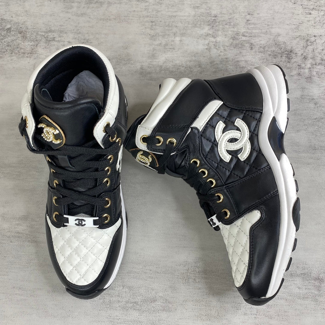 Chanel Interlocking CC Hgh-Top "Black-White"