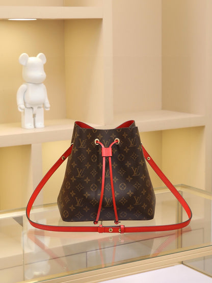 Louis Vuitton NéoNoé MM