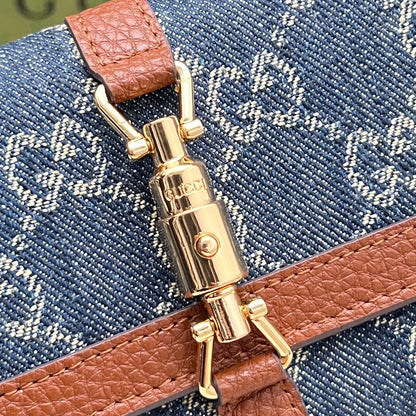 Gucci Jackie 1961 GG Continental Chain Wallet