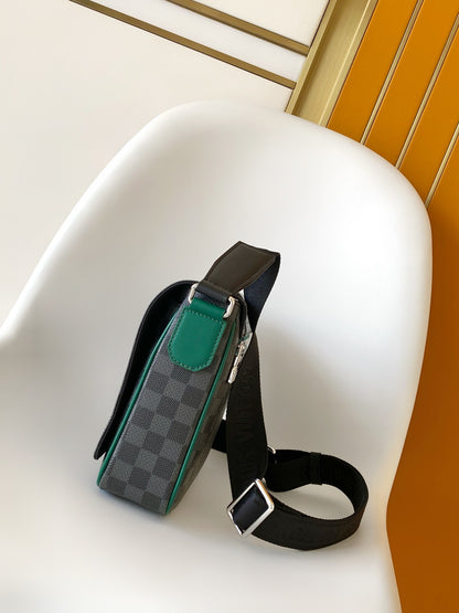 Louis Vuitton District Messenger Bag "Damier Graphite Canvas"
