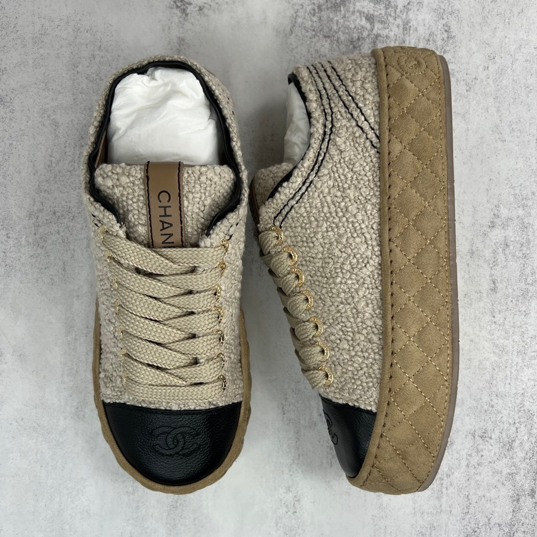 Chanel Tweed "Beige-Black"