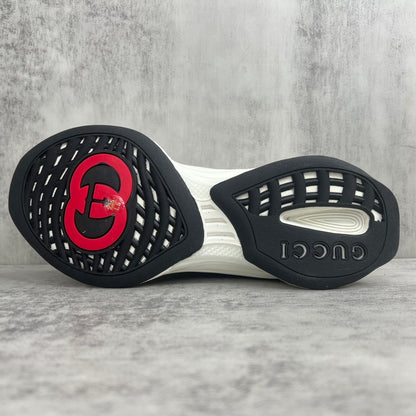 Gucci Run "White-Pink-Turquoise"