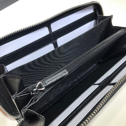 Gucci Textured Leather GG Embossed Long Wallet