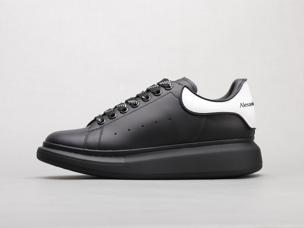 Alexander McQueen Oversized "Black-White"