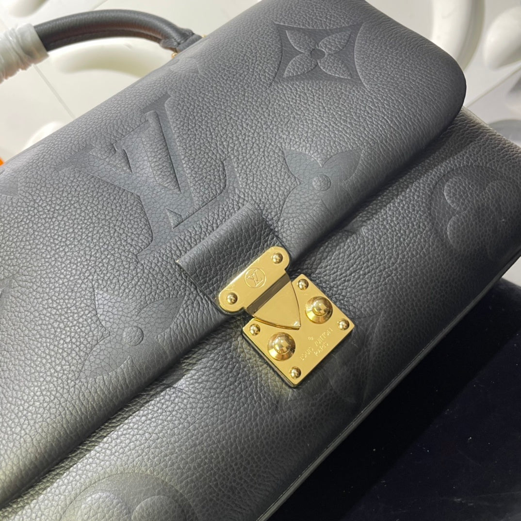 Louis Vuitton Madeleine MM