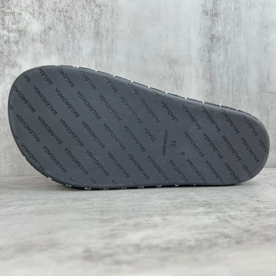 Balenciaga Slides "Black-White"