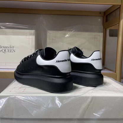 Alexander McQueen Oversized "Black-White Tab"
