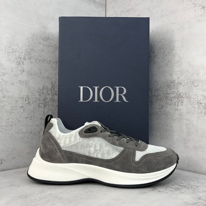Dior B25 "Grey-White"