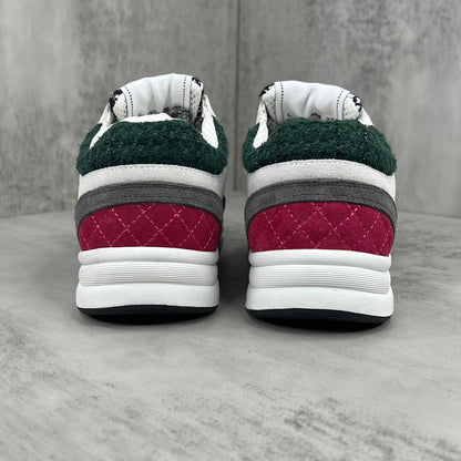 Chanel 22A "White-Grey-Brown"