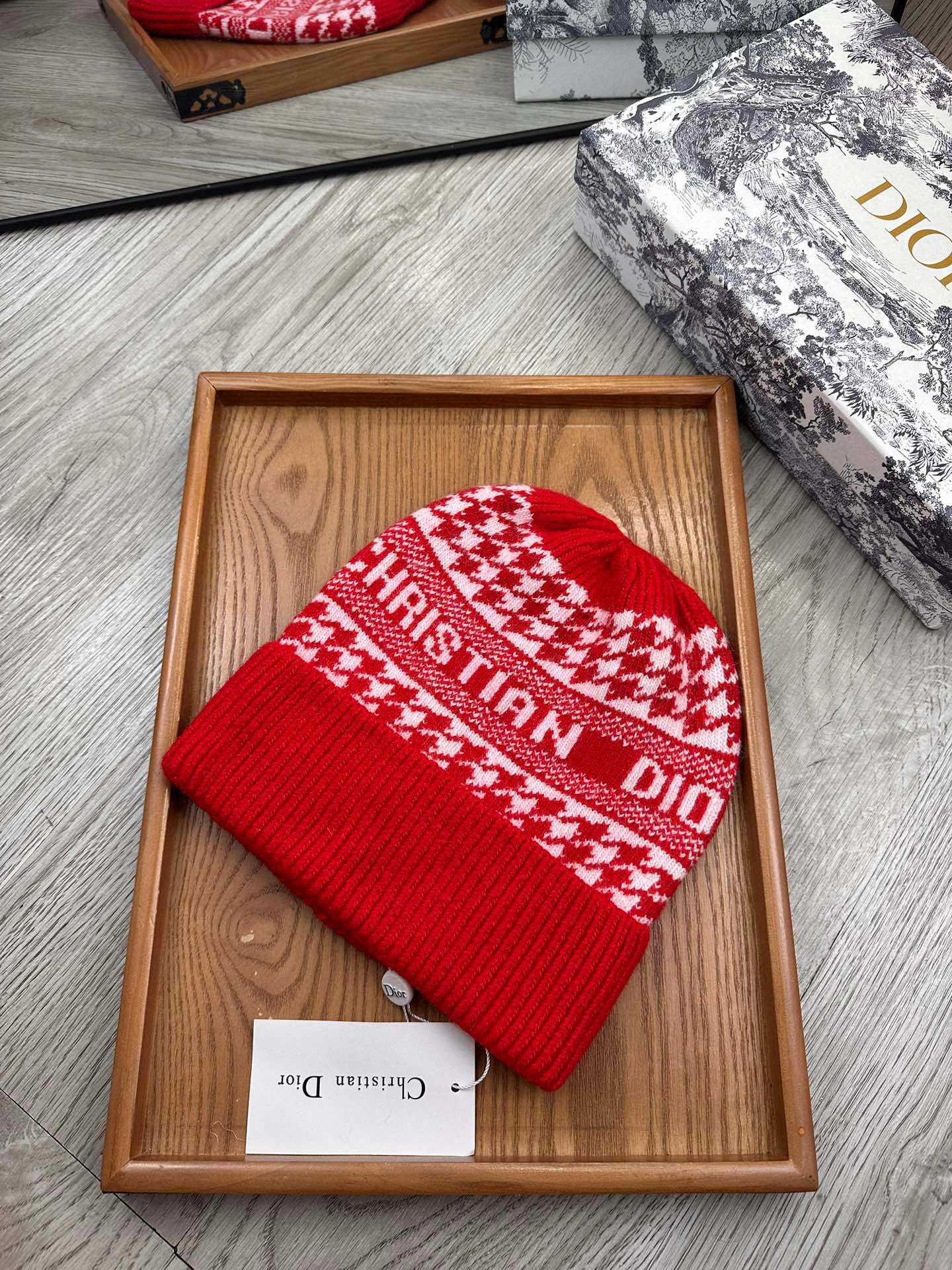Dior Beanie "Red"