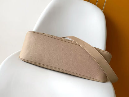 Louis Vuitton Skyline MM "Noisette Monogram Empreinte Leather"