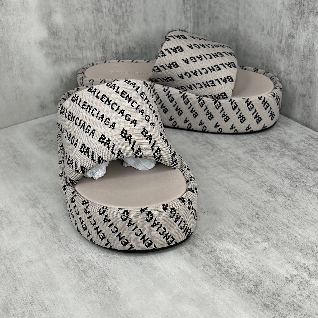 Balenciaga Slides "Beige-Black"