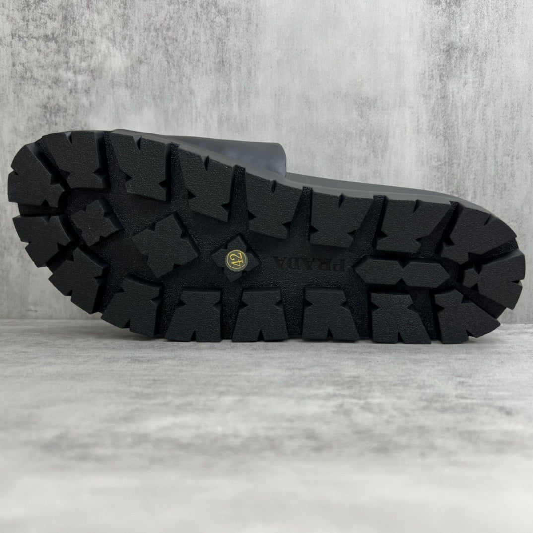 Prada Slides "Black-White"