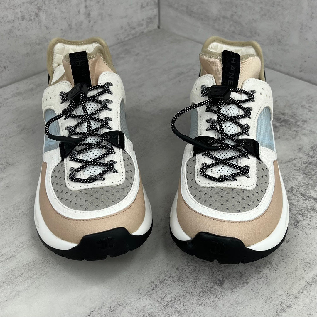 Chanel CC "White-Grey-Beige"