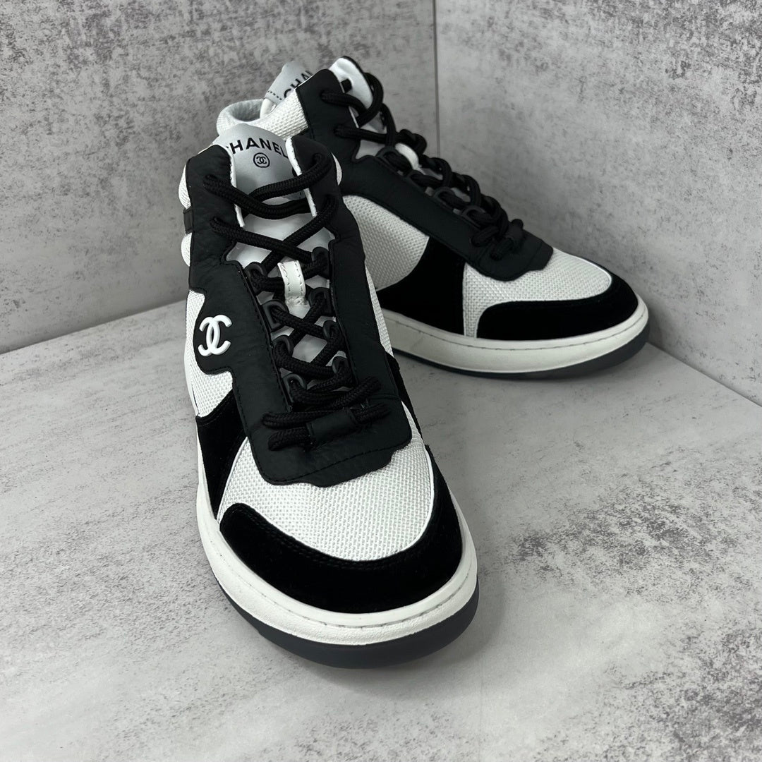 Chanel 22P High-Top "White-Black"