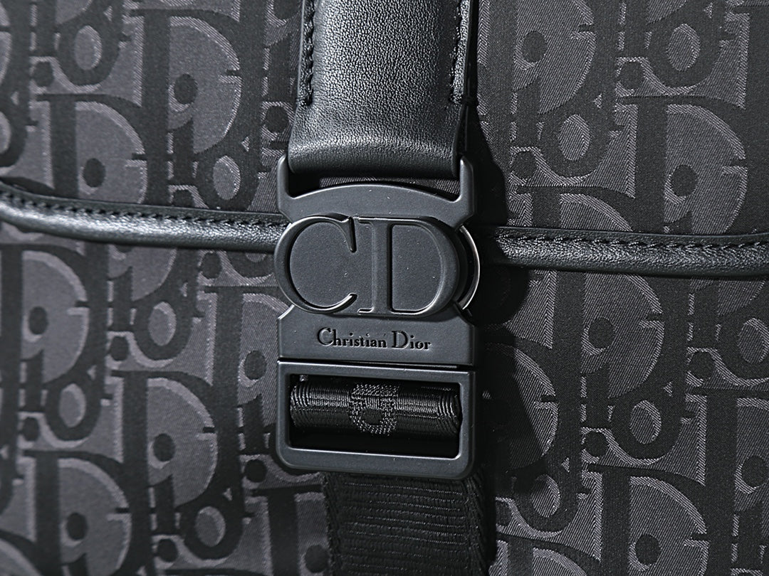 Dior Trek Messenger Bag with Flap "Black Dior Oblique Nylon"