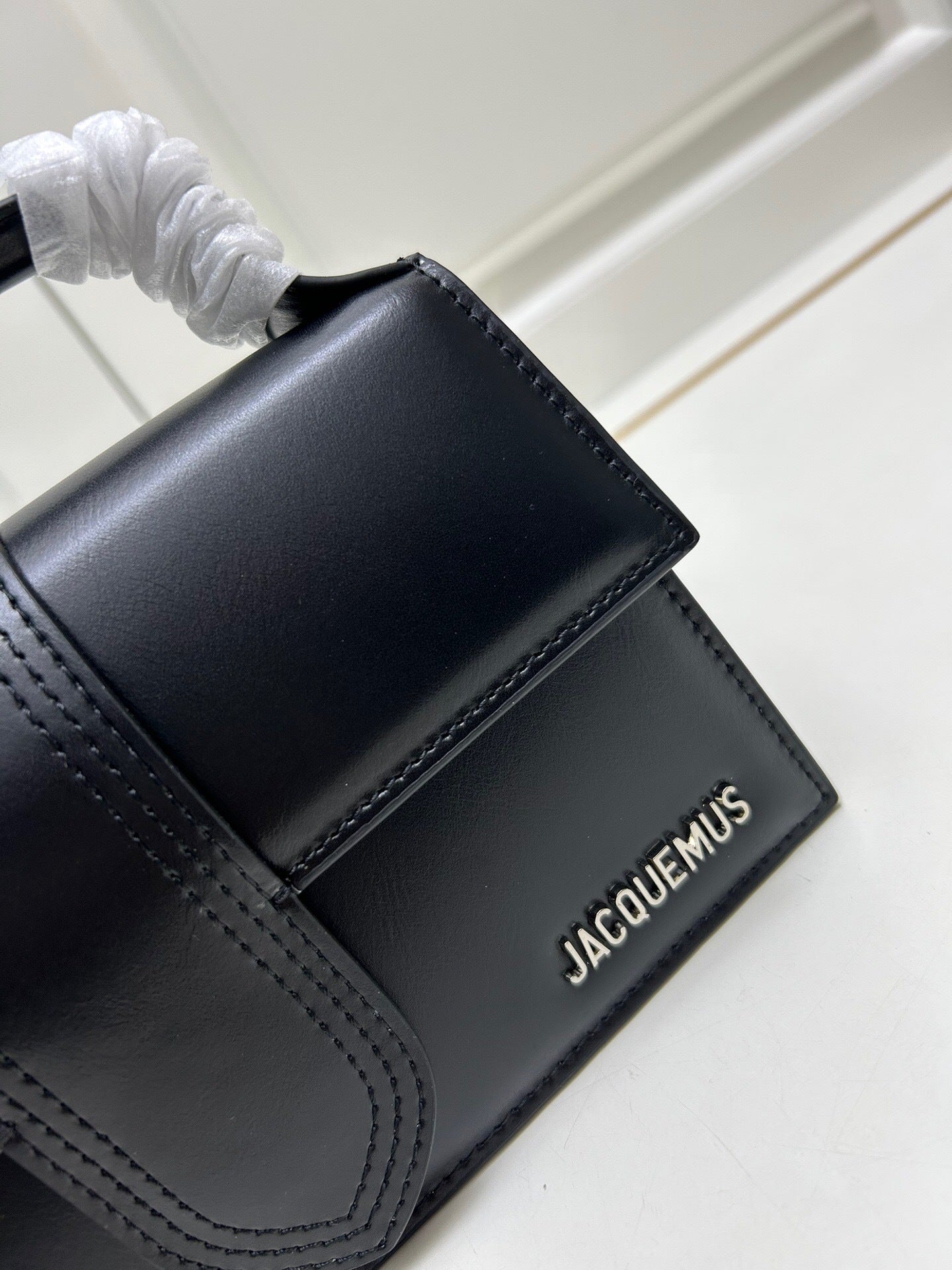 Jacquemus Le Grand Bambino